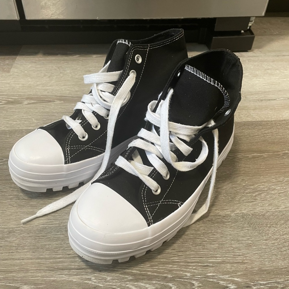 High top, platform, converse style shoes